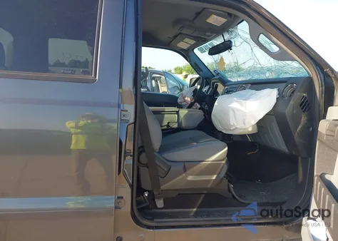 2016 Ford F-250 Xlt z USA, uszkodzony, nr VIN 1FT7W2AT9GEC41036